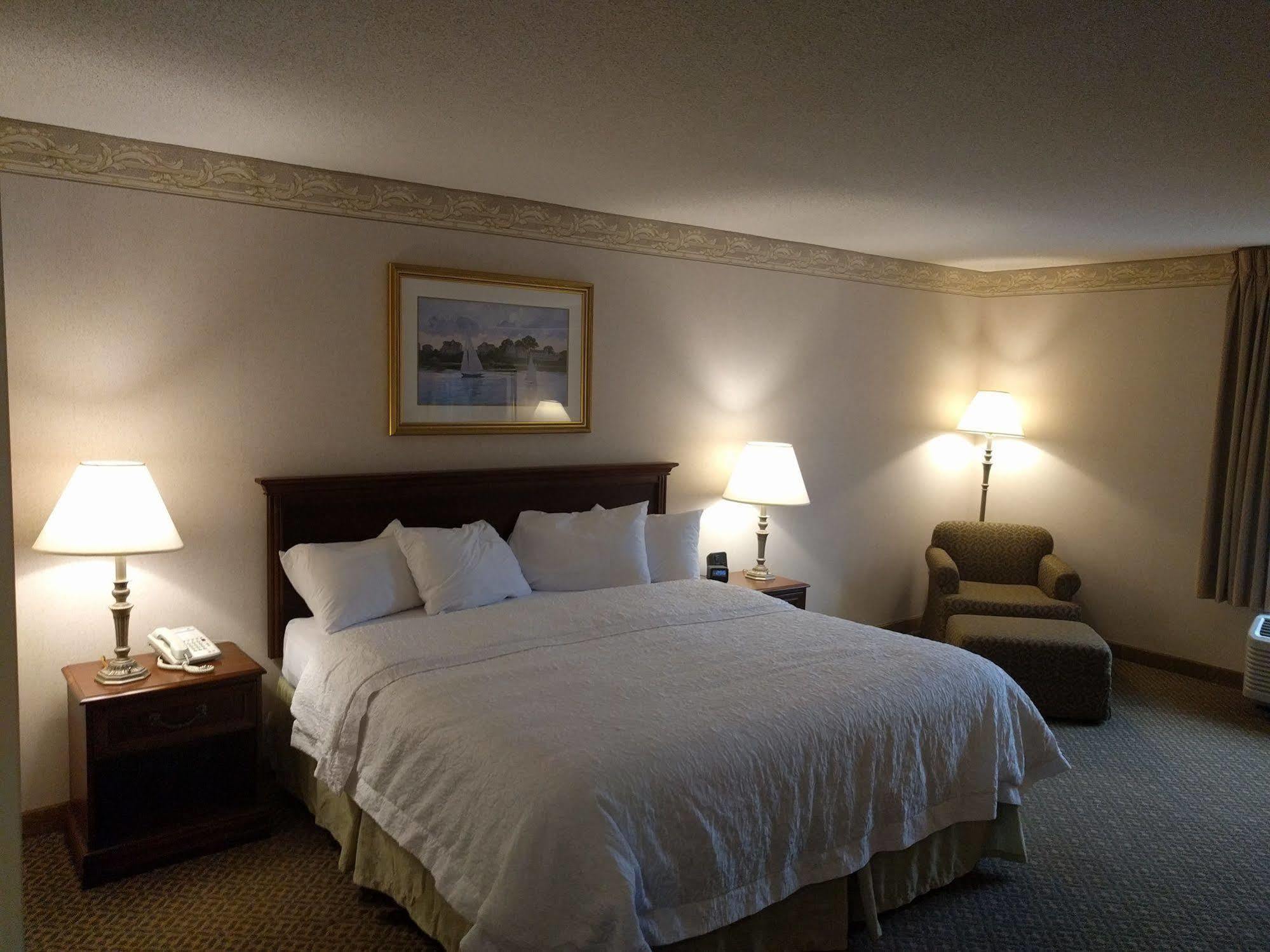 Hampton Inn & Suites Middletown Dış mekan fotoğraf